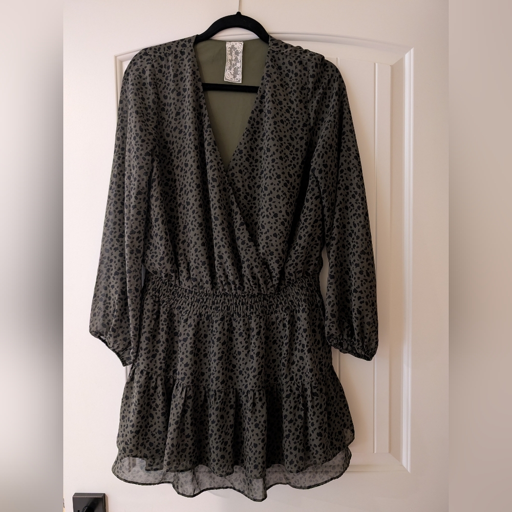 Black and Green Women's Dress